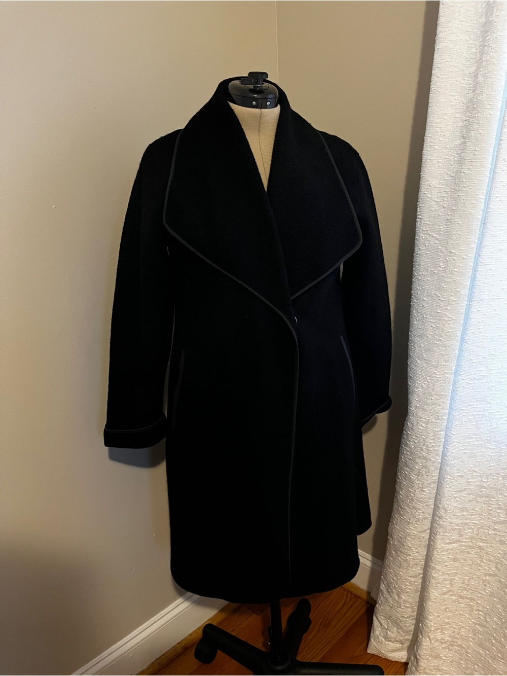 Classic Black Wool Pea Coat with Draped Collar